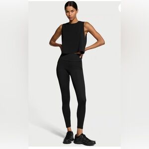 Victoria Secret Essential Essential Leggings